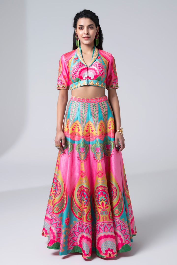 Printed Lehnga With Embroidered Detailing On Blouse And Scalloped Dupatta Set-Siddhartha Bansal