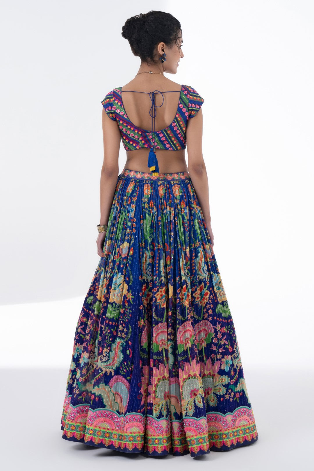 Printed Lehnga With Embroidered Detailing On Border And Blouse With Scalloped Dupatta Set-Siddhartha Bansal