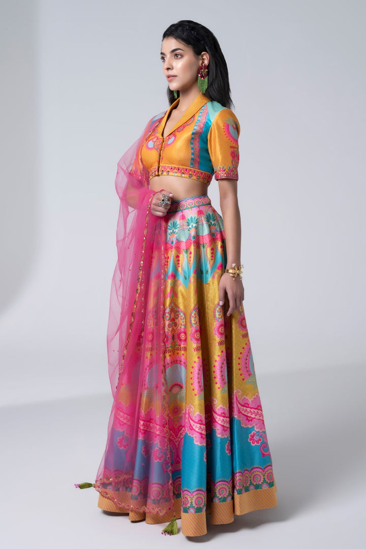 Printed Lehnga With Embroidered Detailing On Blouse And Scalloped Dupatta Set-Siddhartha Bansal