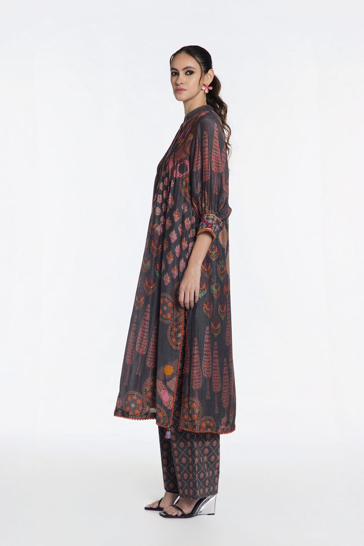 ZAHRA PINTUCK KURTA