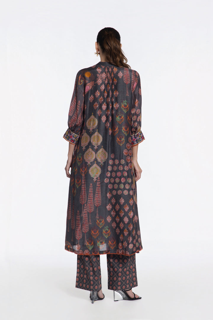ZAHRA PINTUCK KURTA