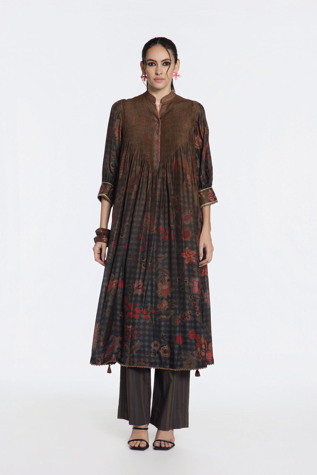ROOHANI  FLORA
 PINTUCK KURTA