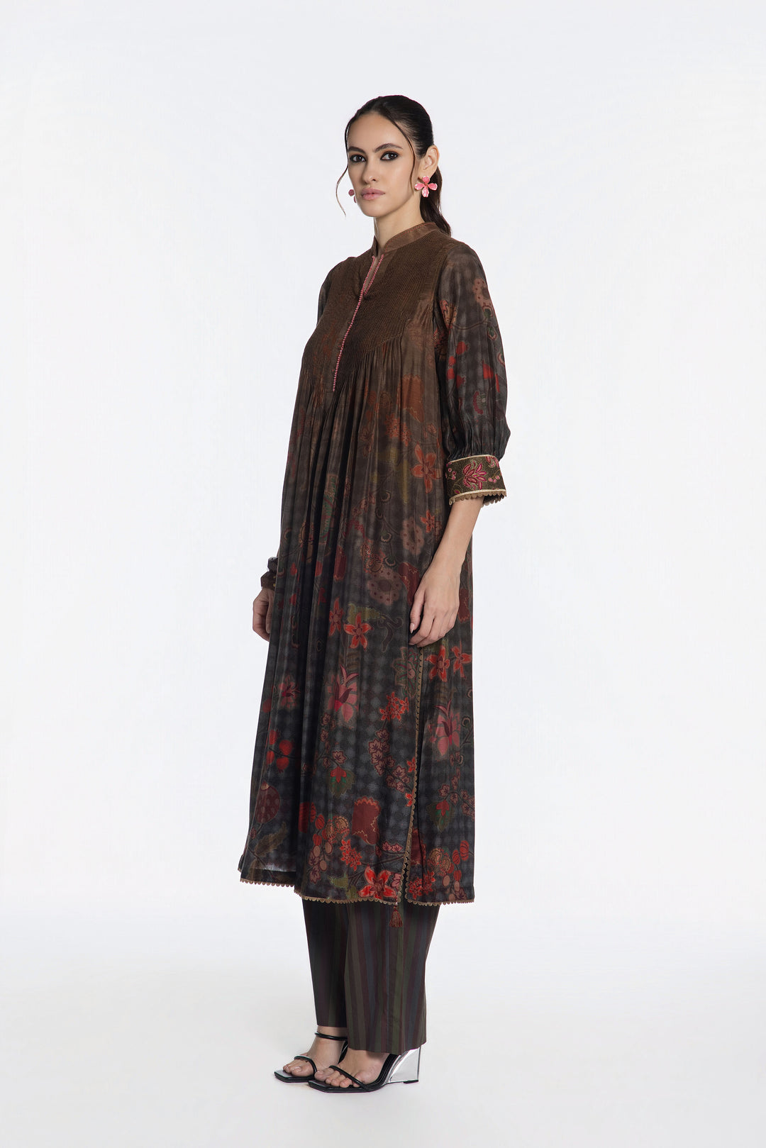 ROOHANI  FLORA
 PINTUCK KURTA