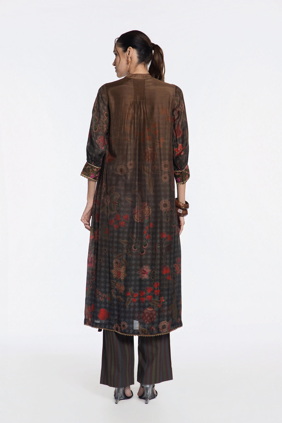 ROOHANI  FLORA
 PINTUCK KURTA