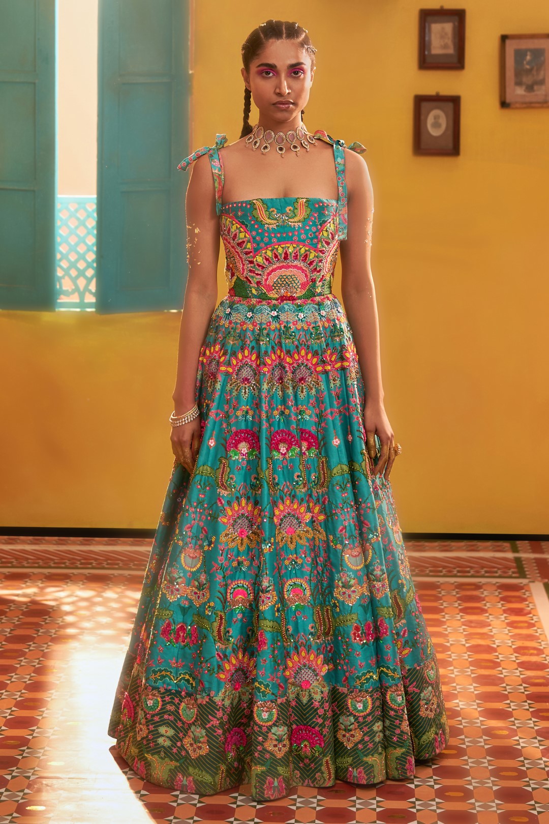 Hawaiian Teal Embroidered Corseted Gown M Hawaiian Teal Embroidered Corseted Gown M