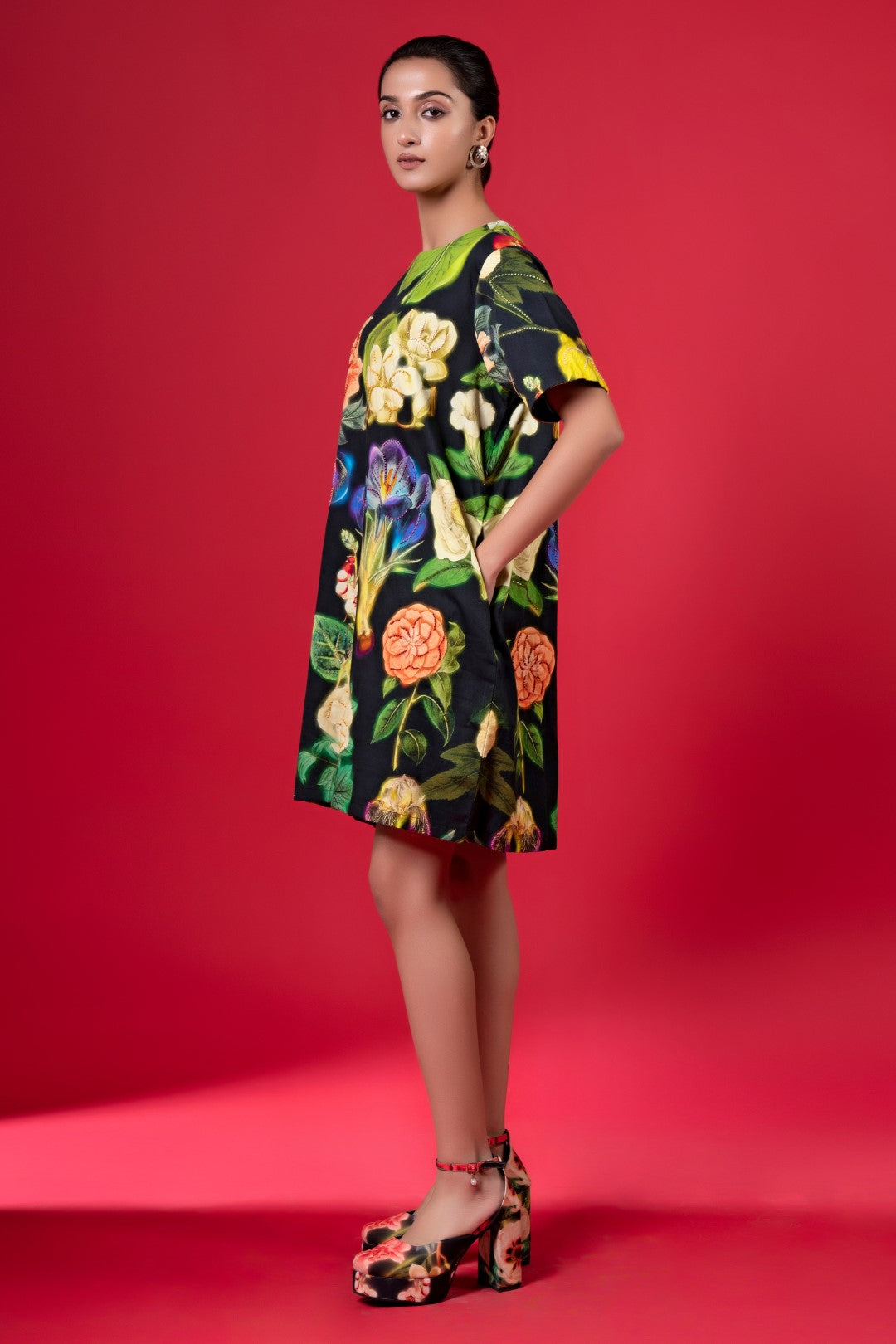 Night Bloom Embroidered Shift Dress-Siddhartha Bansal
