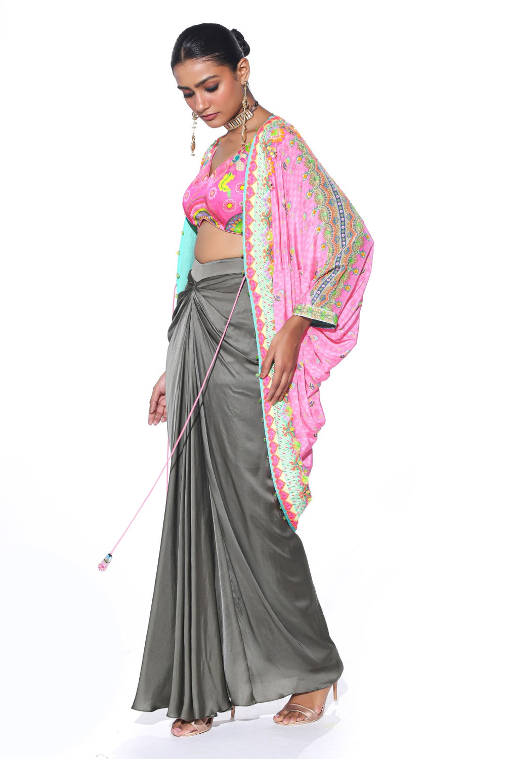 Garden Pink Hand Embroidered Shrug Set-Siddhartha Bansal
