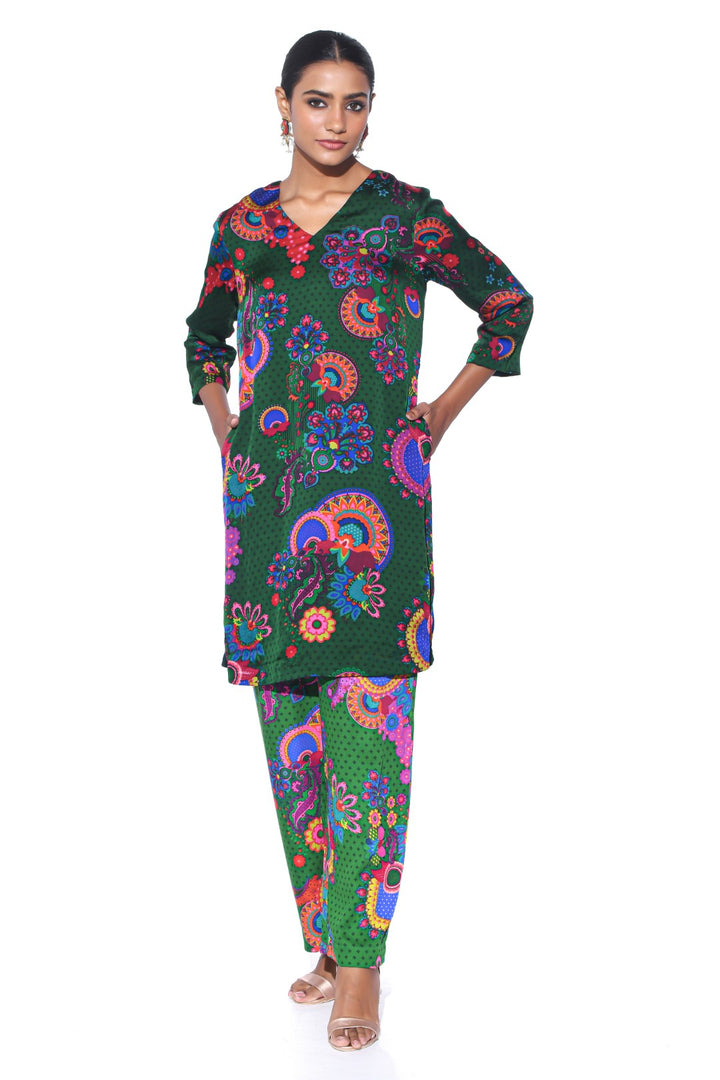 Bottle Green Kurta Co-Ord Set-Kurta Set, Co-ord Set-Siddhartha Bansal