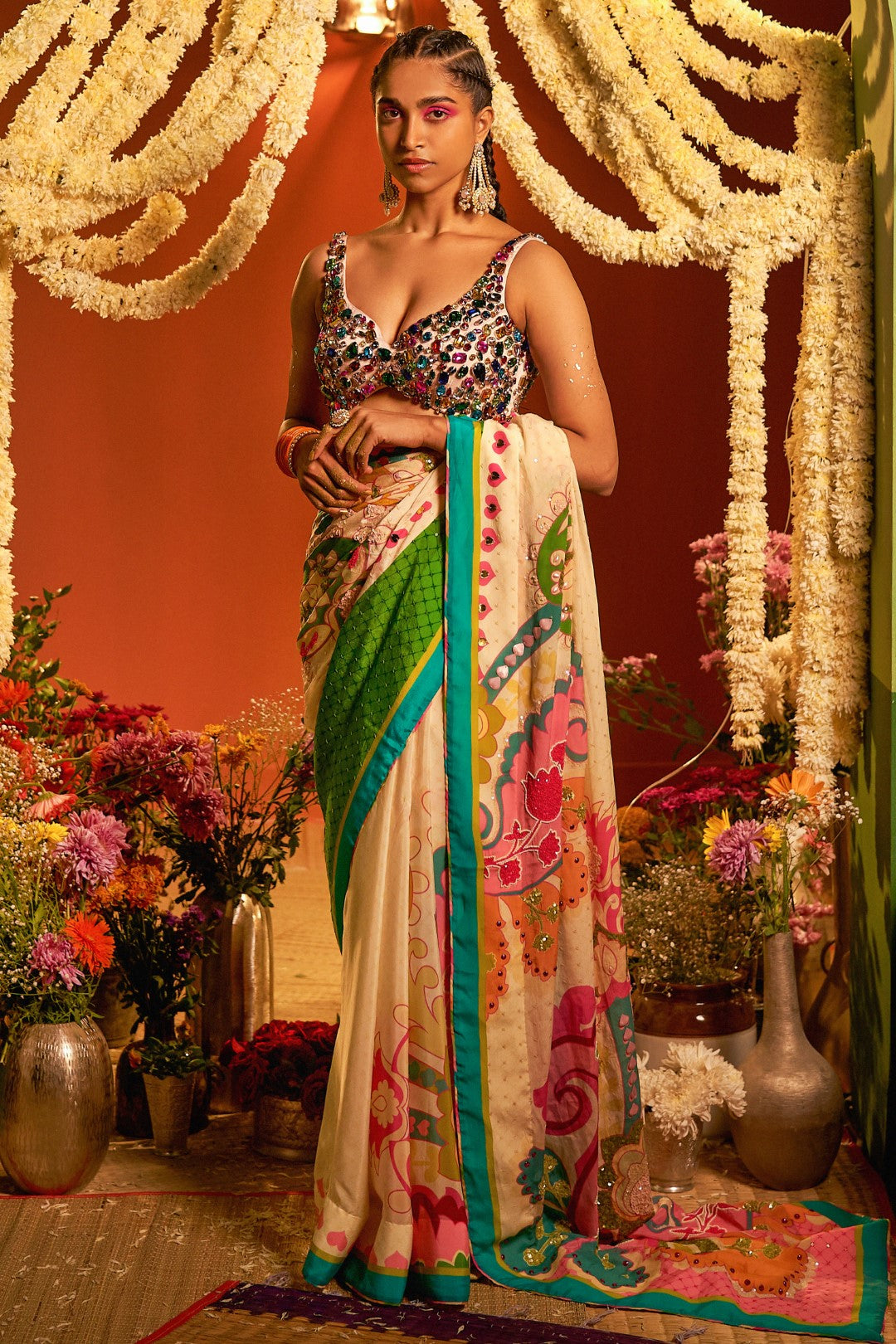 Sky Ivory Royal Paisely Embroidered Saree Set-Siddhartha Bansal