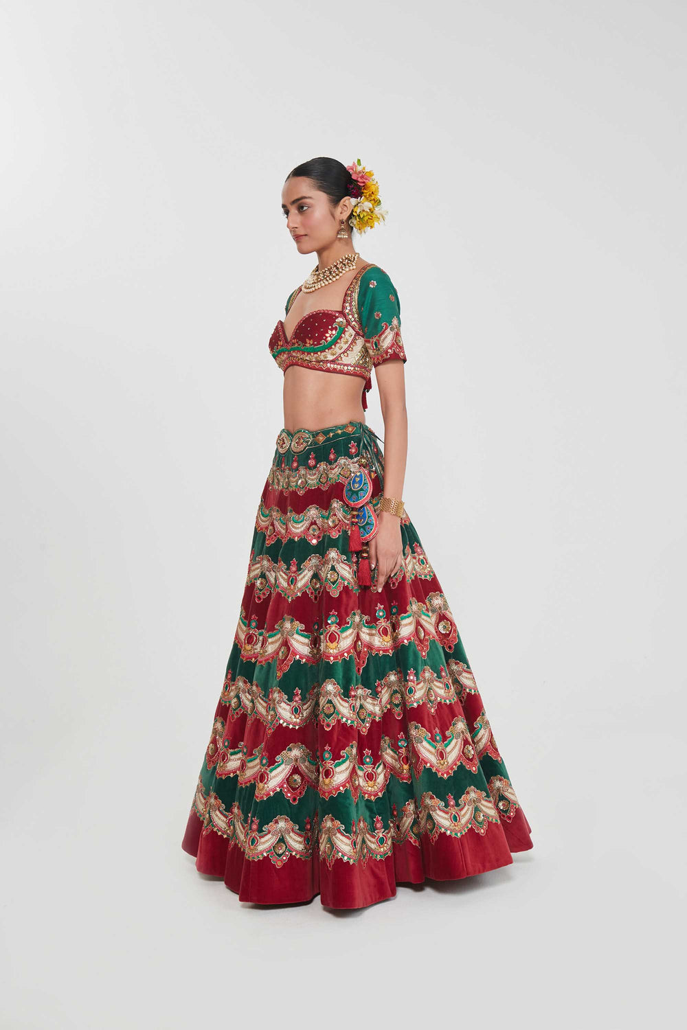 AFREEN LEHENGA SET-Kaftan-Siddhartha Bansal