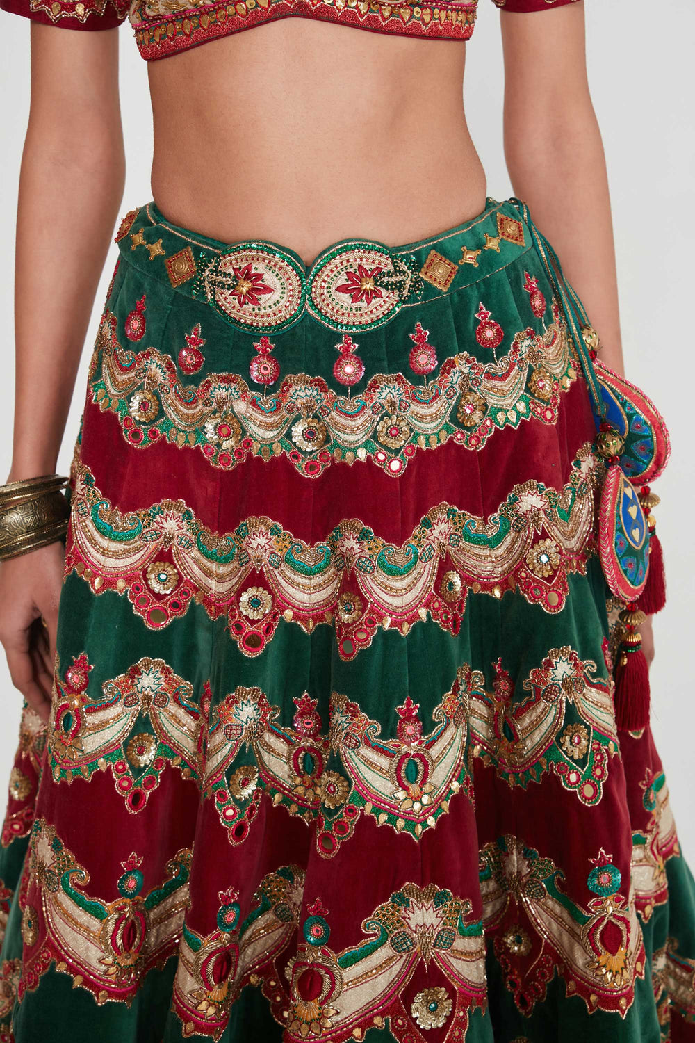 AFREEN LEHENGA SET-Kaftan-Siddhartha Bansal