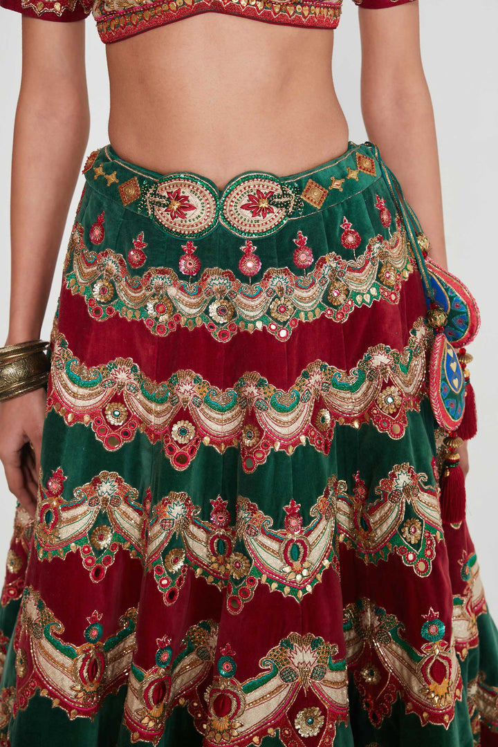 AFREEN LEHENGA SET-Kaftan-Siddhartha Bansal