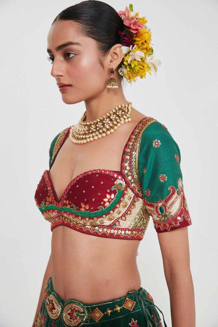 AFREEN LEHENGA SET-Kaftan-Siddhartha Bansal