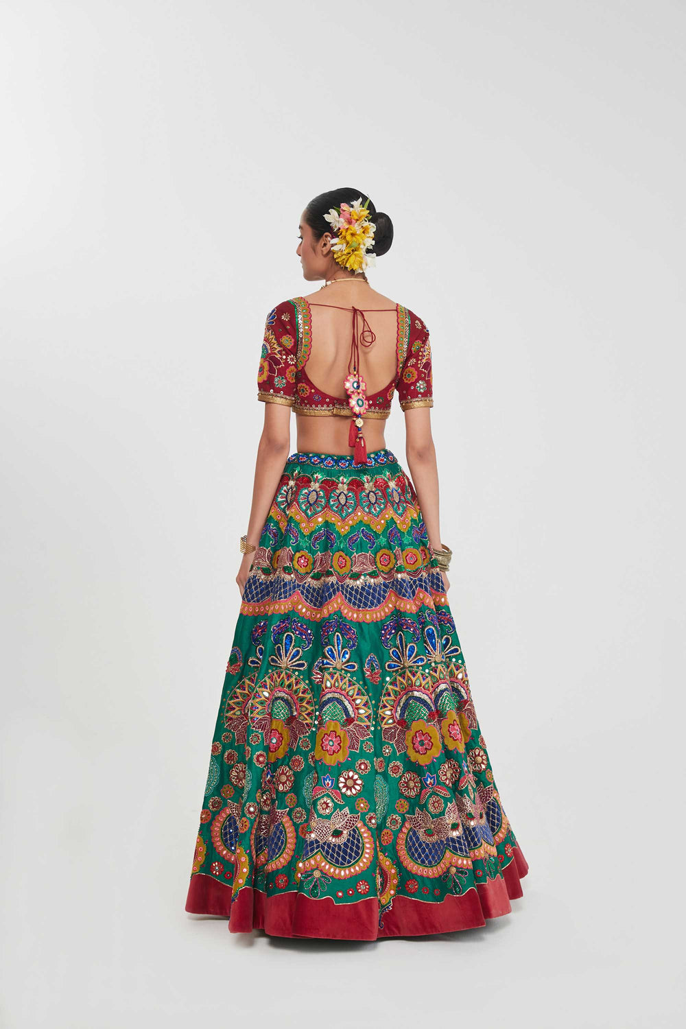 NIHIRA LEHENGA SET-Kaftan-Siddhartha Bansal