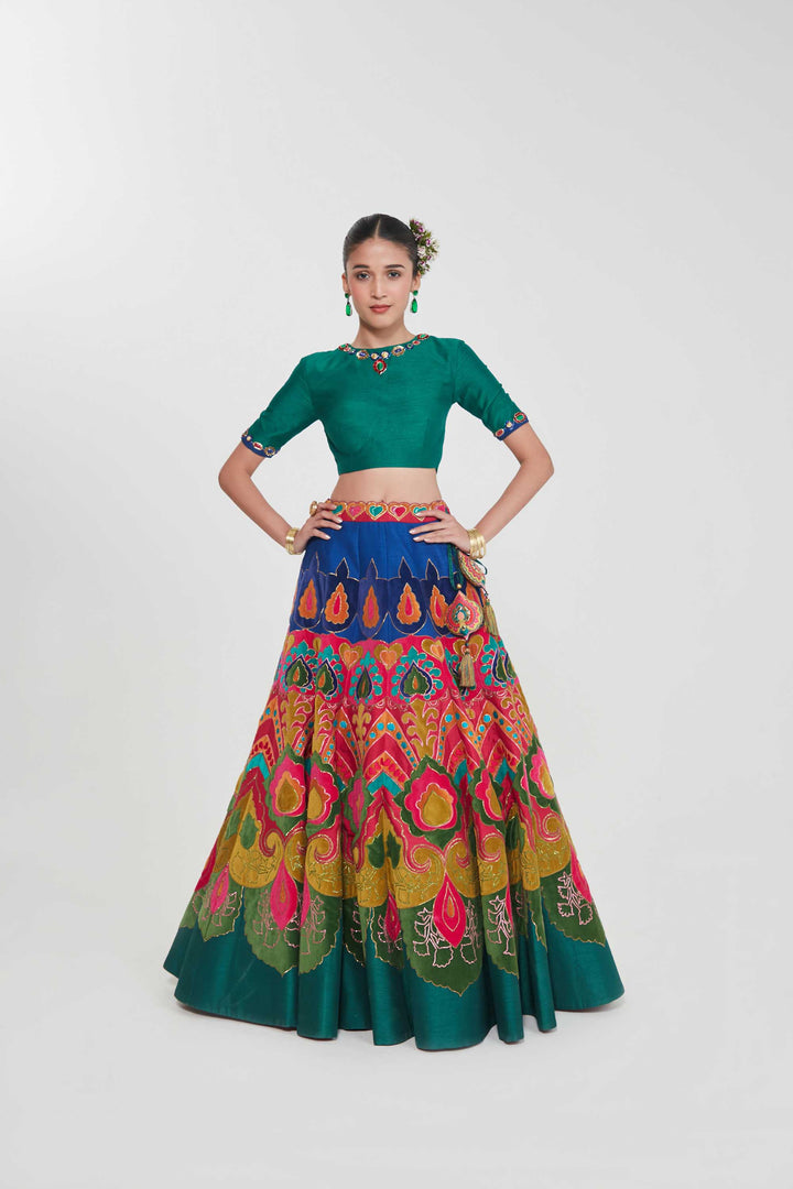 JASMINE LEHANGA SET-Kaftan-Siddhartha Bansal