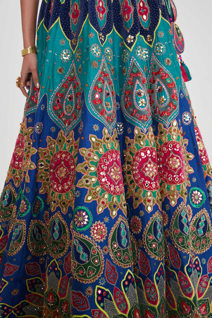 FARIHA LEHENGA SET-Kaftan-Siddhartha Bansal