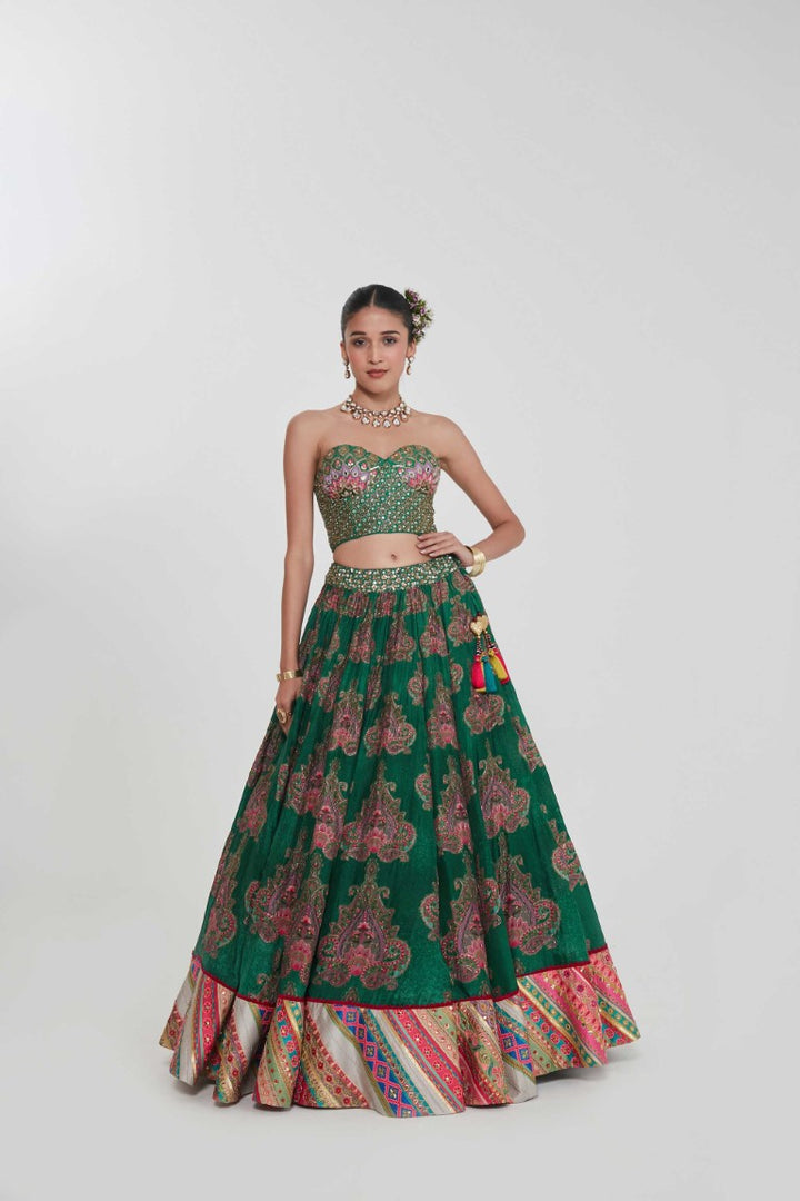 HEENA LEHANGA SET-Kaftan-Siddhartha Bansal