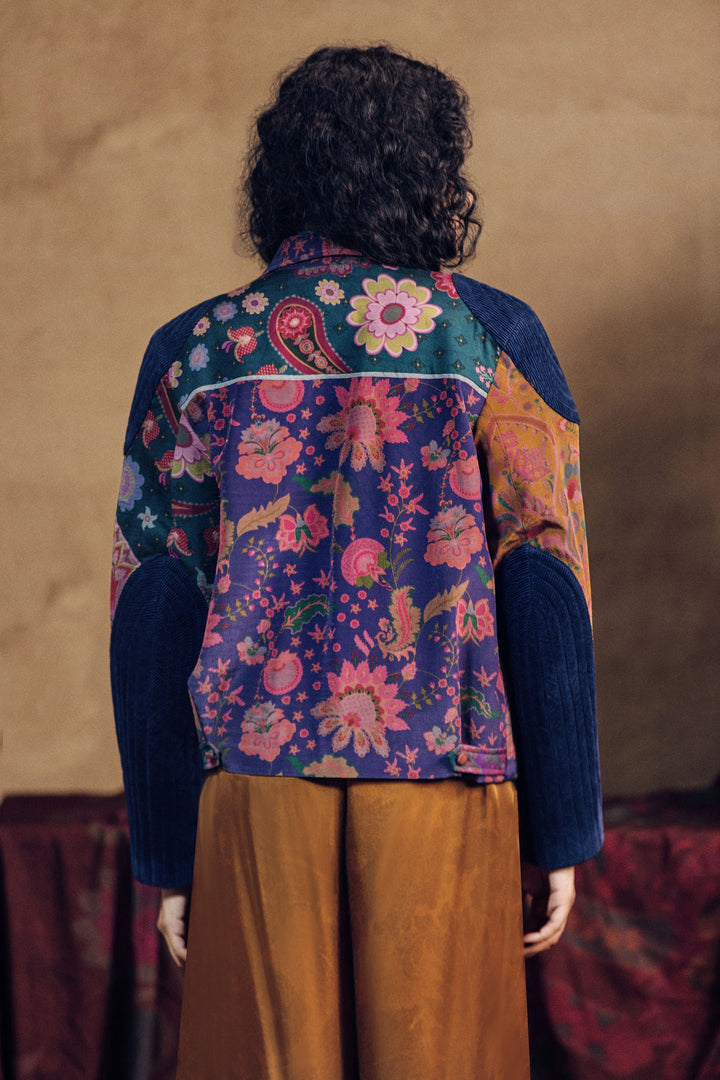 Printed Cotrise Pocket Jacket And Golden Front Pleated Pant Set