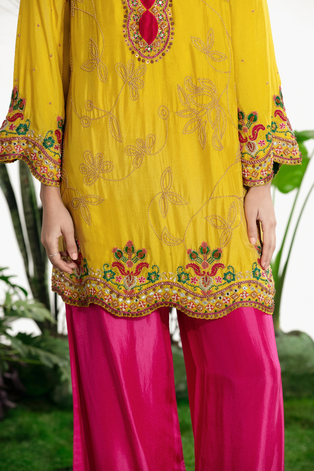 HEMA KURTA SET-Kaftan-Siddhartha Bansal