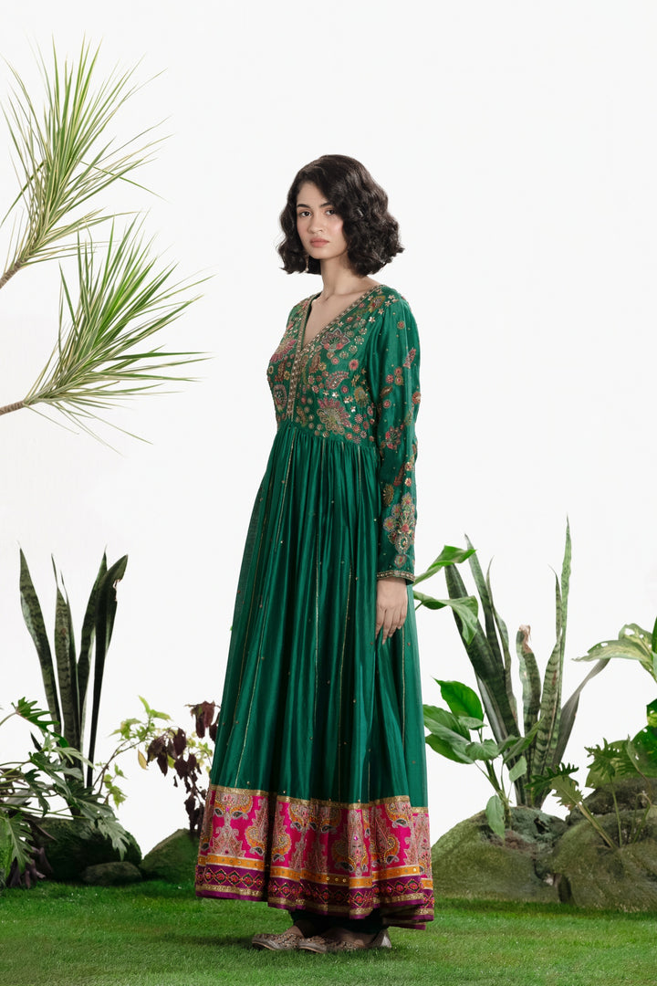 TARUJA ANARKALI SET-Kaftan-Siddhartha Bansal