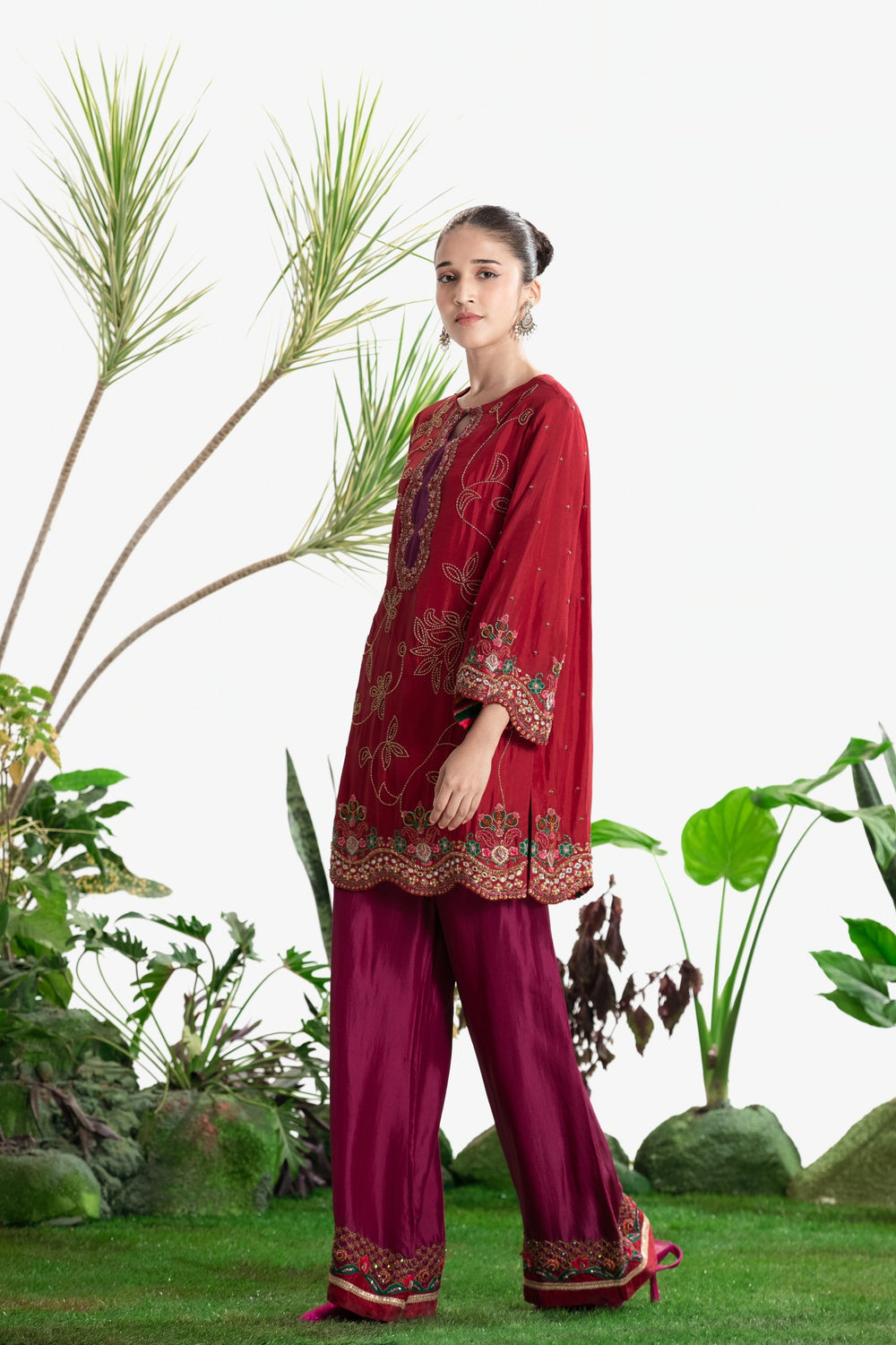ISHAANI KURTA SET-Kaftan-Siddhartha Bansal