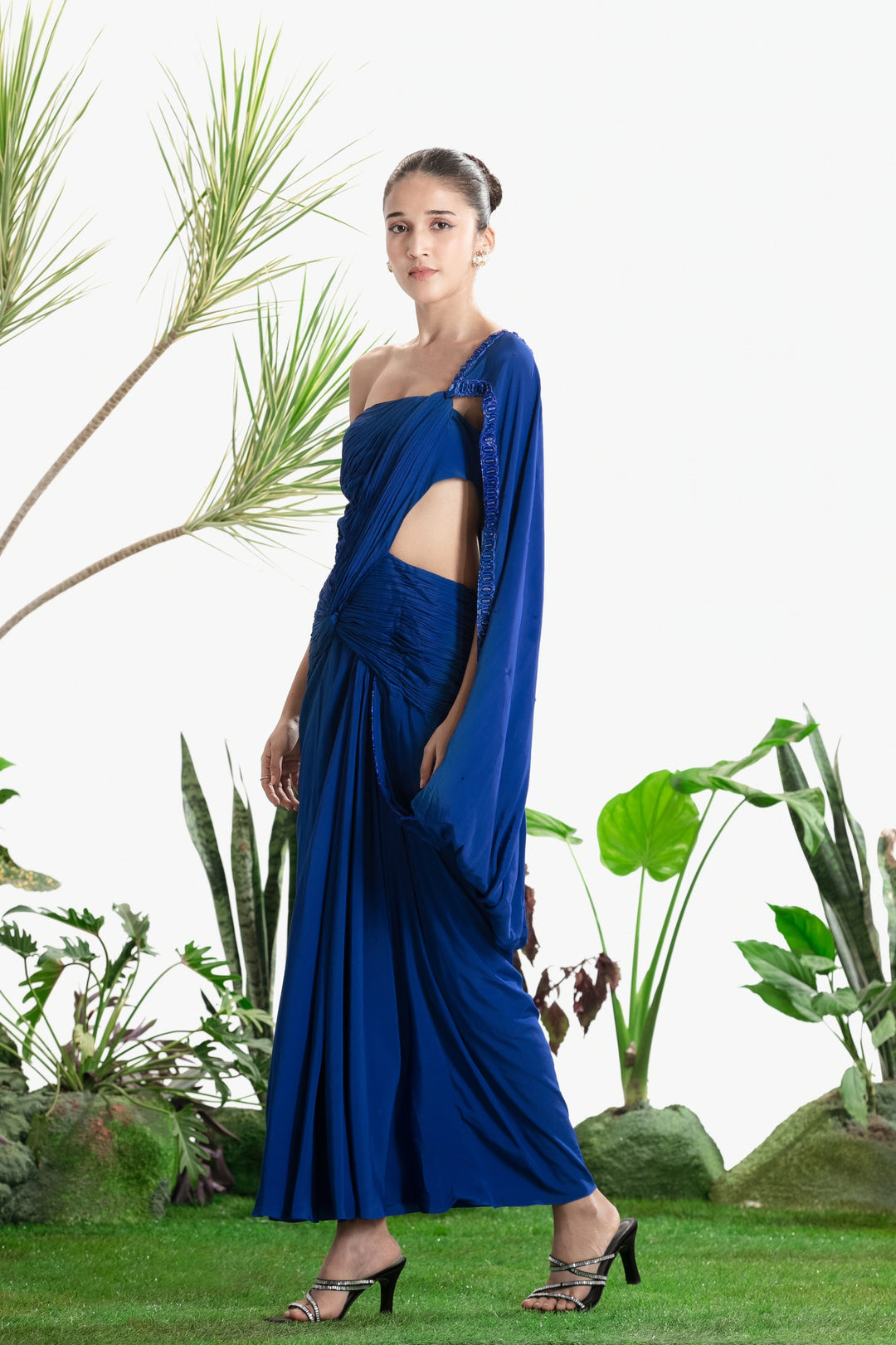 NEELANJALI DRAPE SAREE-Kaftan-Siddhartha Bansal