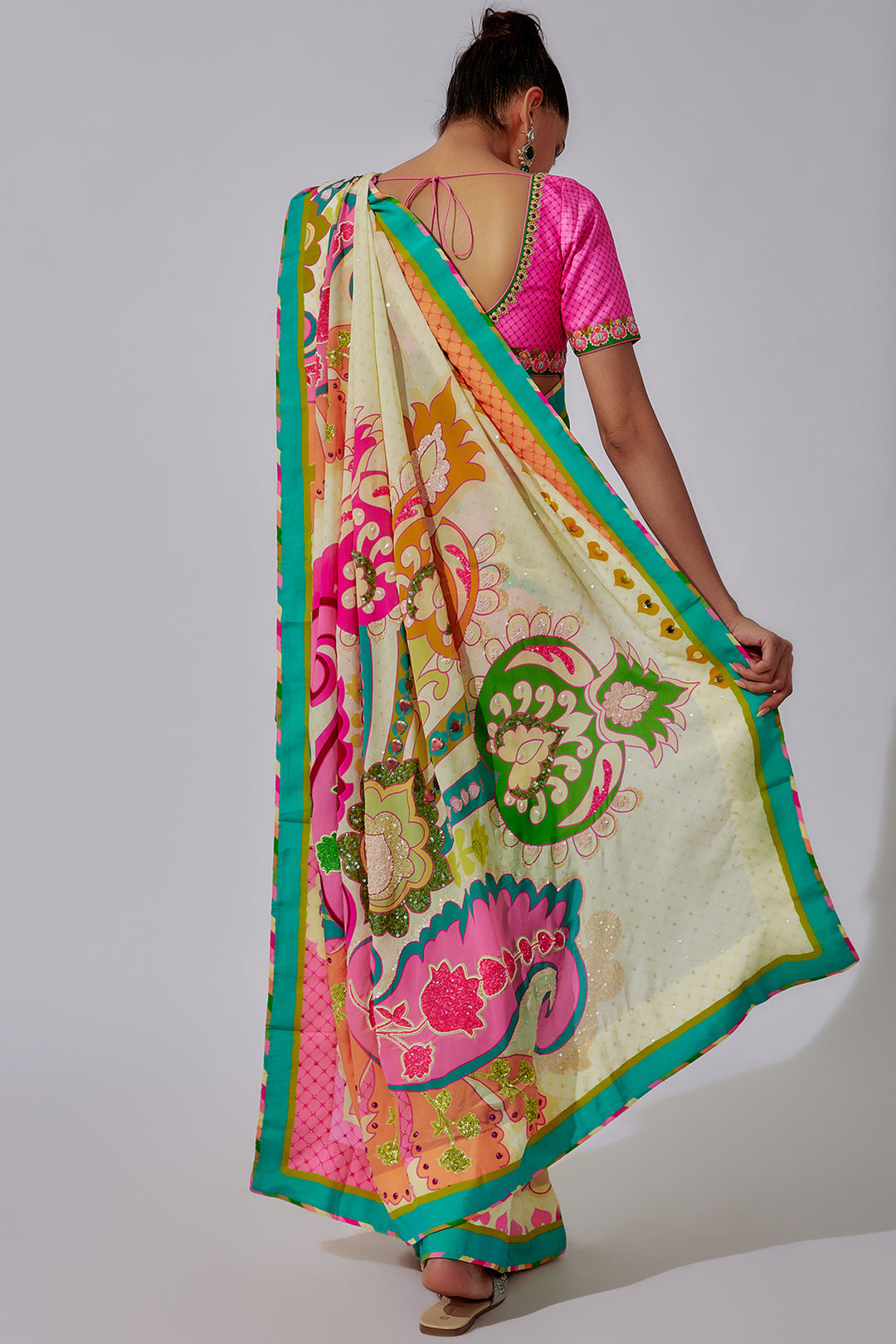 Sky Ivory Royal Paisely Hand Embroidery Saree And Contasting Border Paired With Pink Embroidered Blouse-Siddhartha Bansal