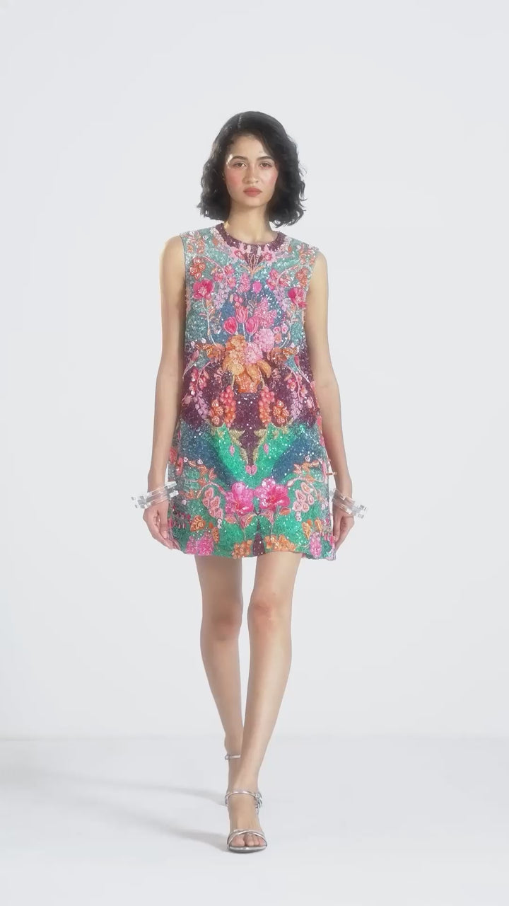 MIDNIGHT IN PARIS SHIFT DRESS