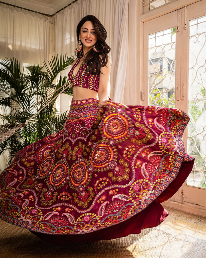 Sandeepa Dhar In Magenta Emb.Blouse And Magenta Emb.Skirt-Siddhartha Bansal